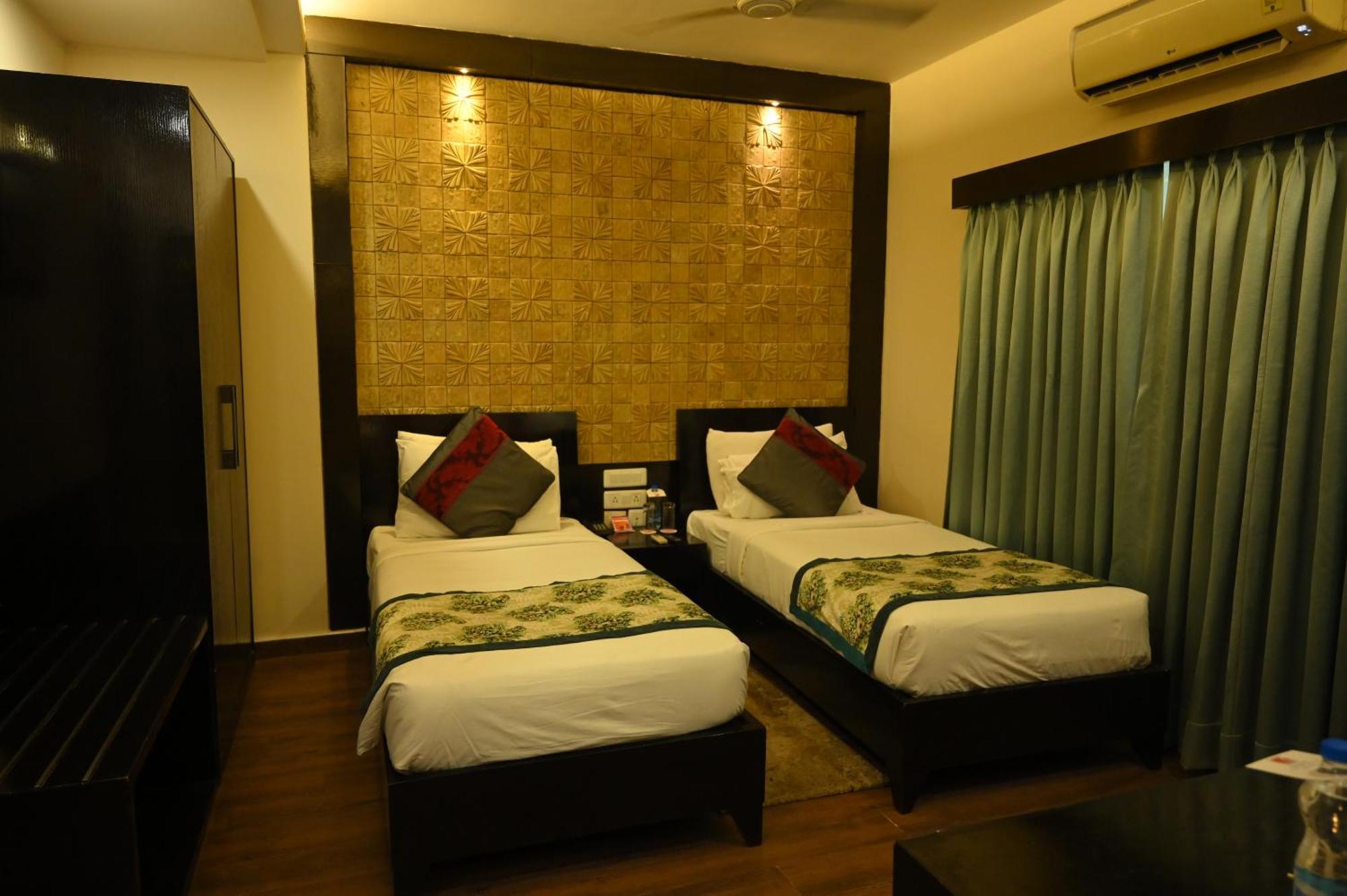 The Vaishnavi Hotel Deoghar Exterior photo