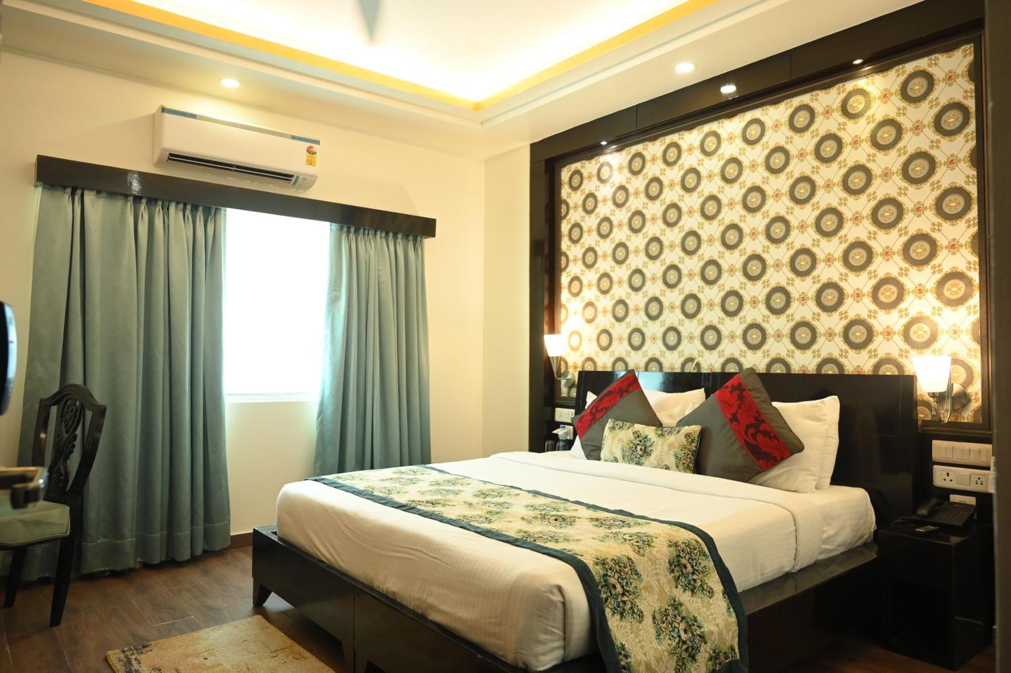 The Vaishnavi Hotel Deoghar Exterior photo